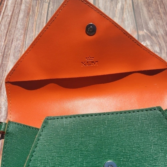Jan Taminiau  KLM Royal Dutch Airlines Clutch/Wristlet - Picture 5 of 8